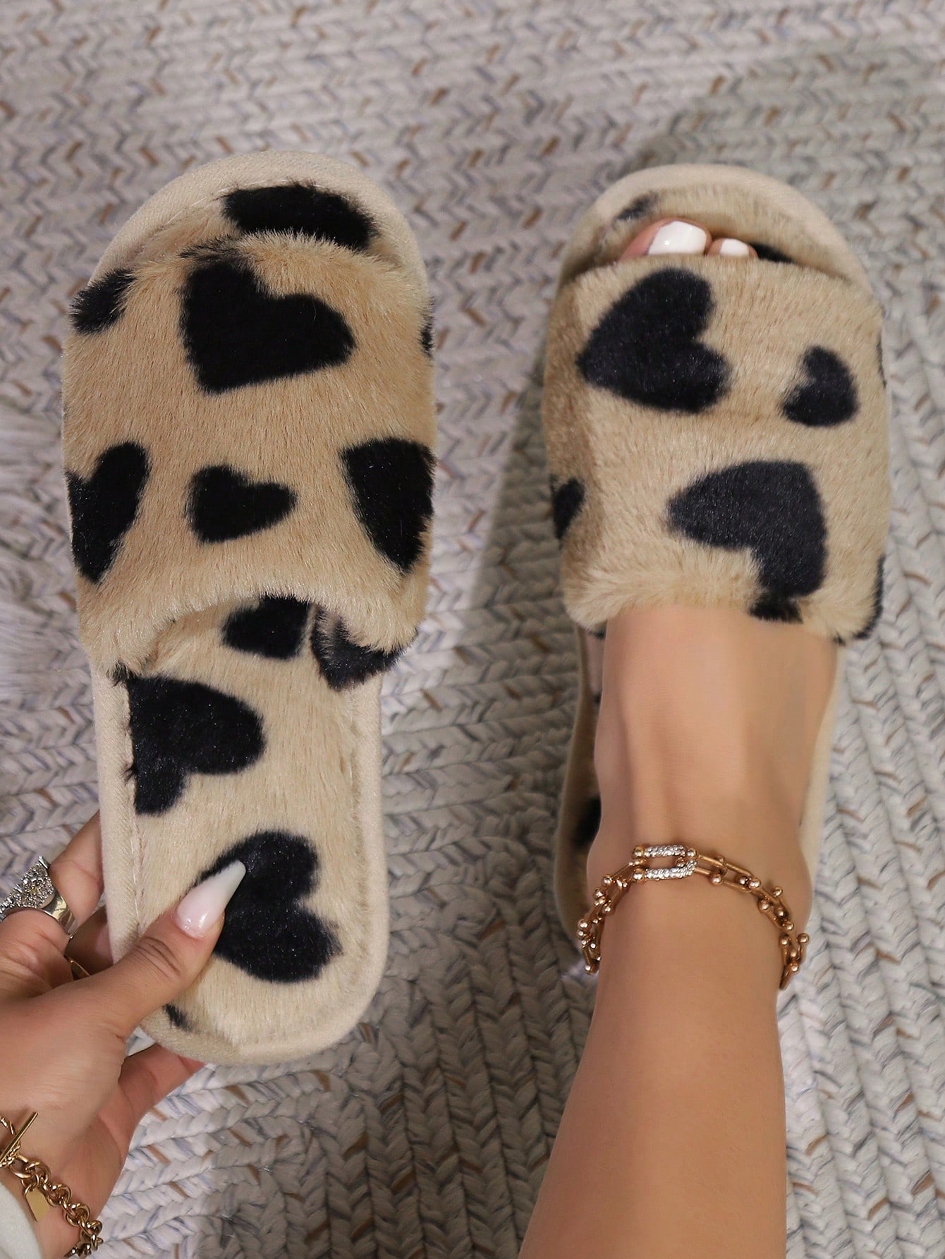 Felt Sheet Wool - Fall Winter Women's Fluffy Slippers, Comfortable