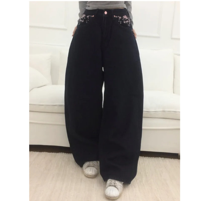 Sakura Embroidery Loose Scythe - مراجعة Embroidery Jeans Sakura وسعره