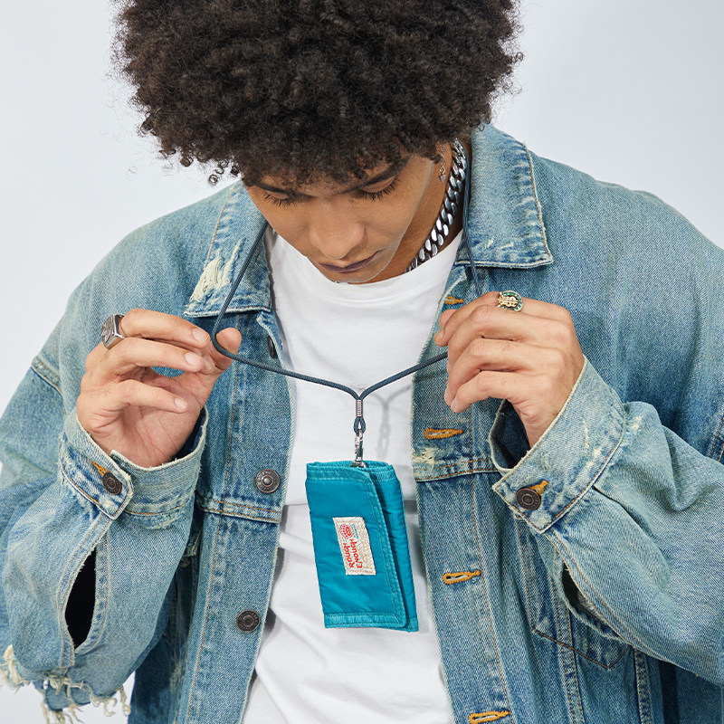 RGH Waterproof Anti-Skimming F - مراجعة Embroidery Keychain وسعره