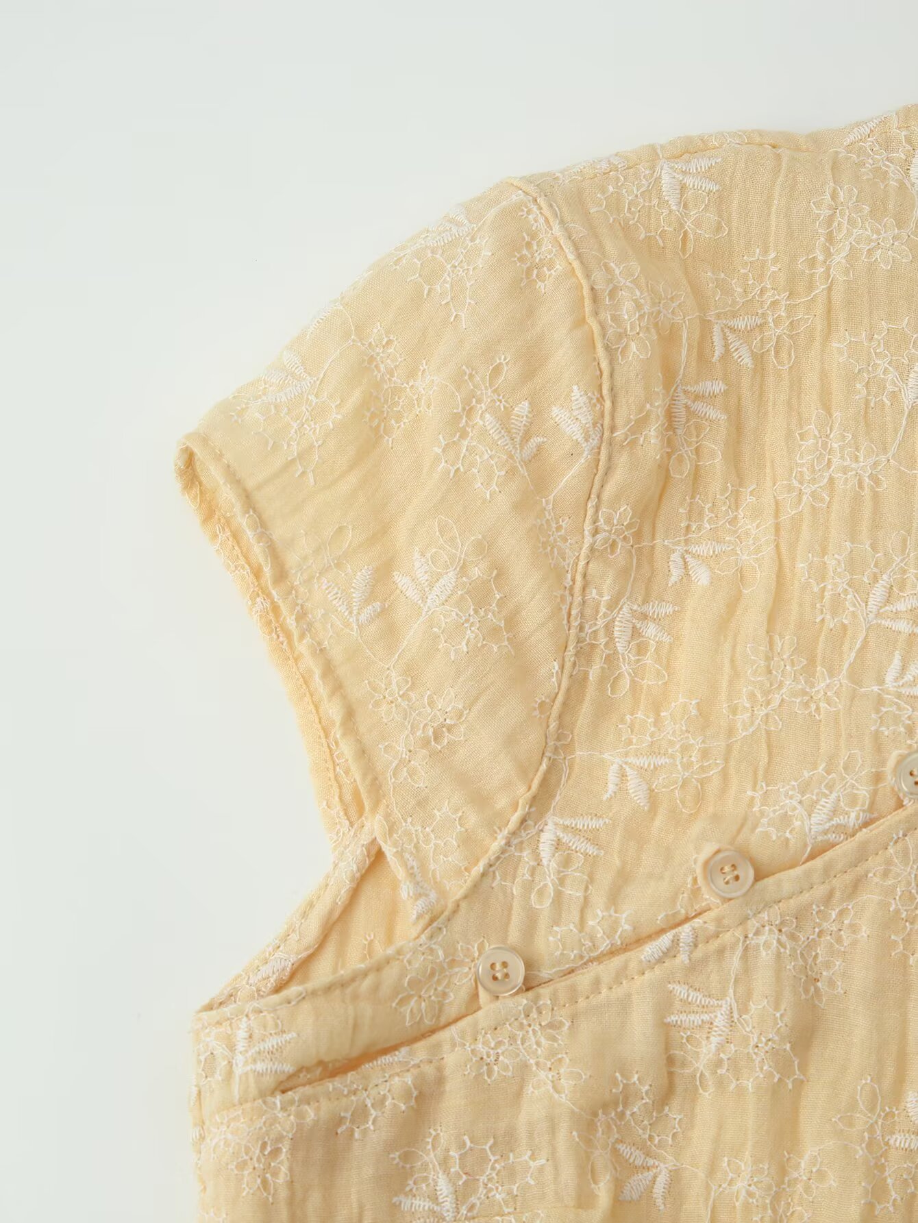 Women Yellow Floral Embroidery - مراجعة Embroidery Yellow وسعره
