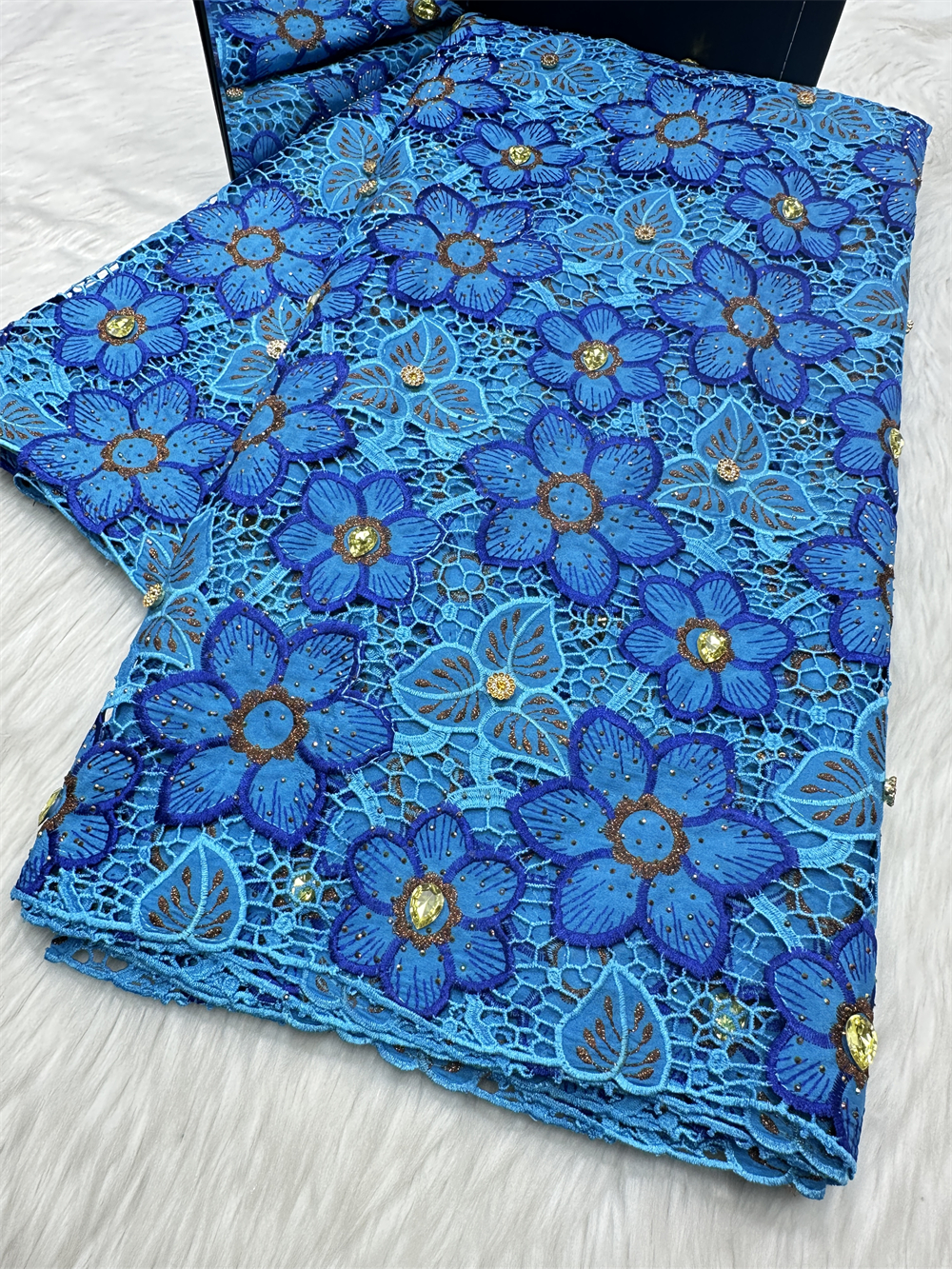 African Cord Water Soluble Fab - مراجعة Embroidery Web وسعره