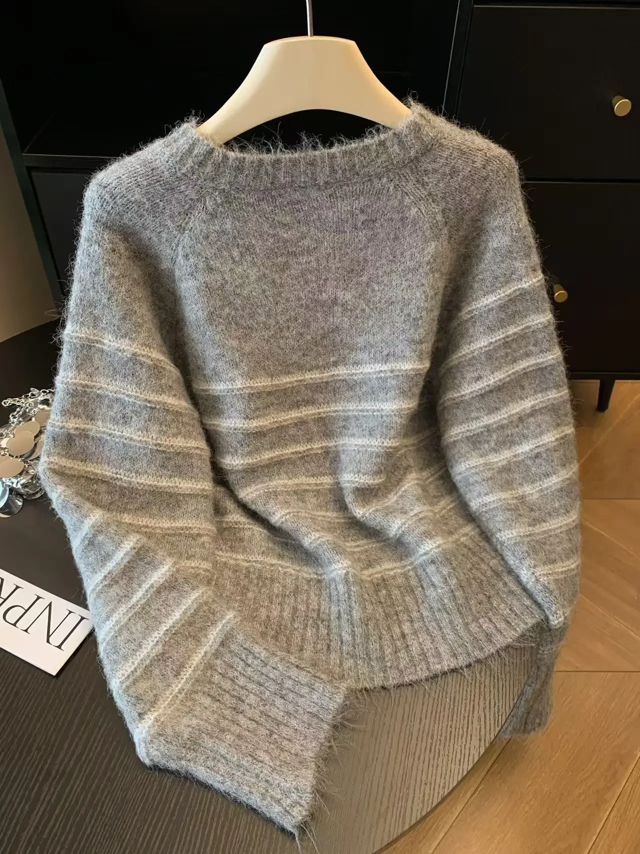 Autumn Winter Women's Striped  - مراجعة Embroidery Fashion وسعره