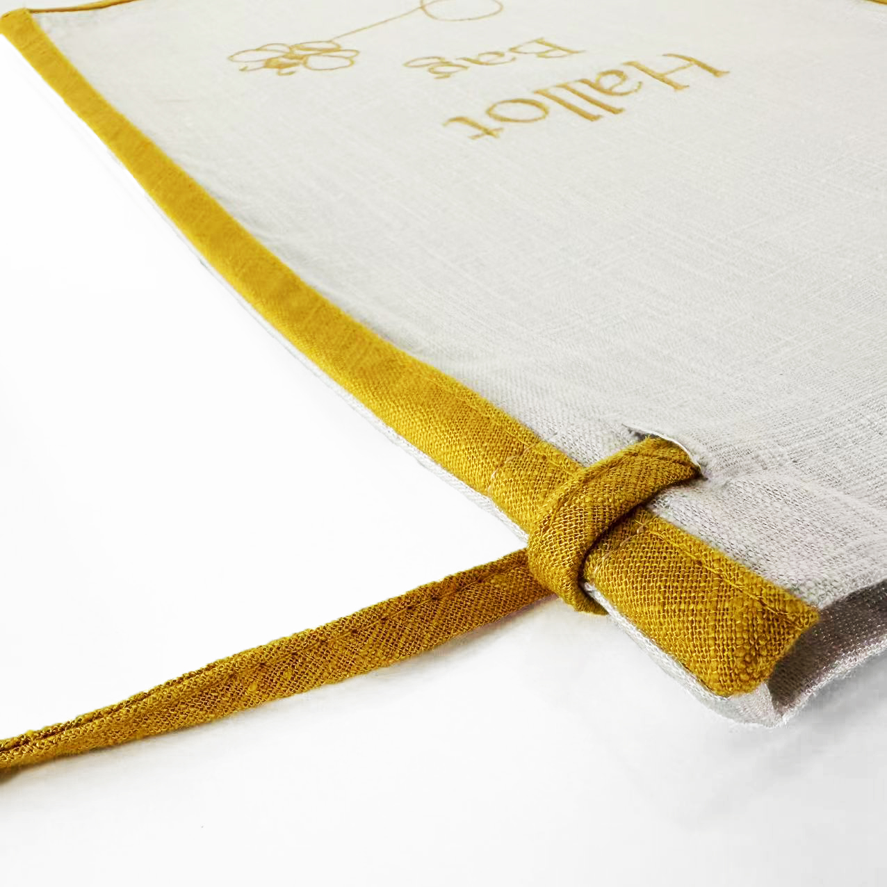 Custom Personalized White Line - مراجعة Embroidery Yellow وسعره