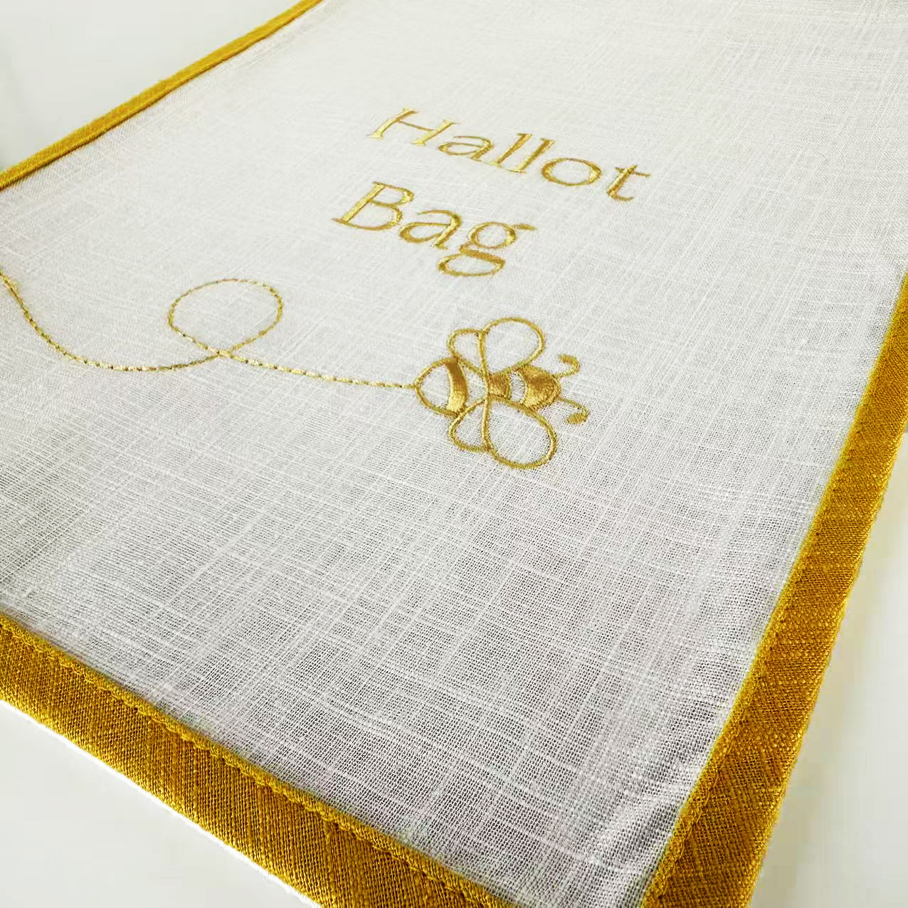 Custom Personalized White Line - مراجعة Embroidery Yellow وسعره