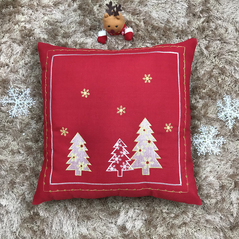 Christmas Embroidery Cushion C - مراجعة Embroidery Xmas Decorations وسعره