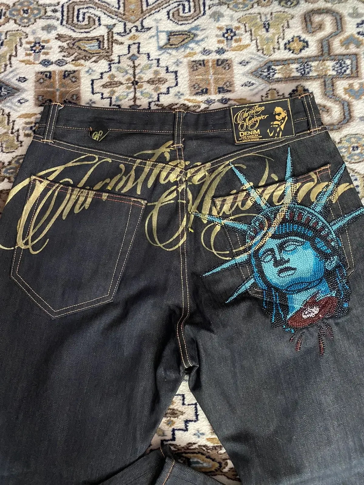 Vintage 90s Gothic Y2k liberty - مراجعة Embroidery Jeans Sakura وسعره