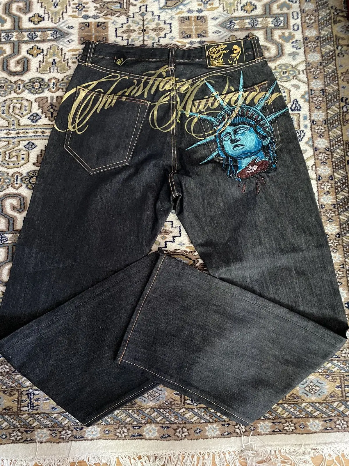 Vintage 90s Gothic Y2k liberty - مراجعة Embroidery Jeans Sakura وسعره