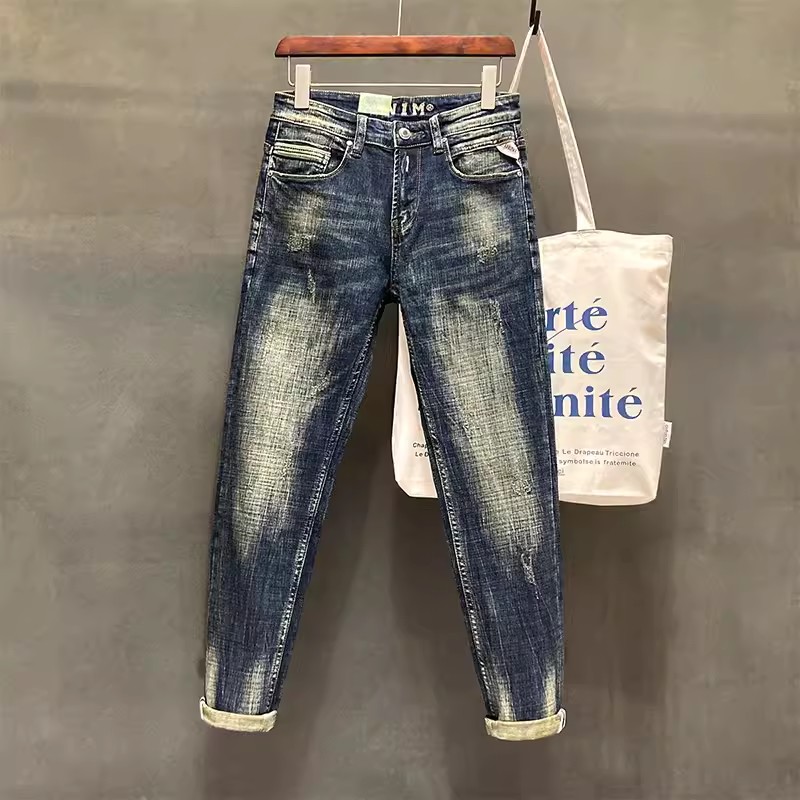 Designer Fashion Men Jeans Hig - مراجعة Embroidery Effect وسعره