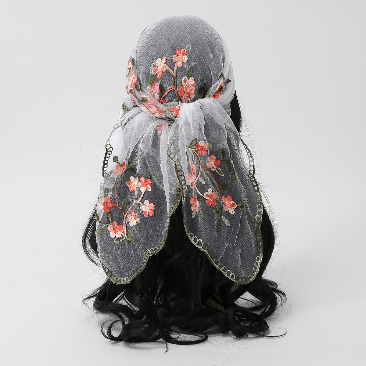Square Scarf Plum Blossom Embr - مراجعة Embroidery Zara وسعره