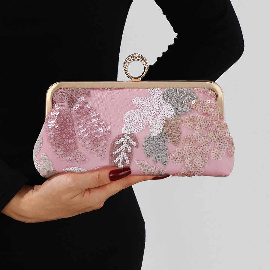 Sequins Embroidery Clutch Bag  - مراجعة Embroidery Bali وسعره
