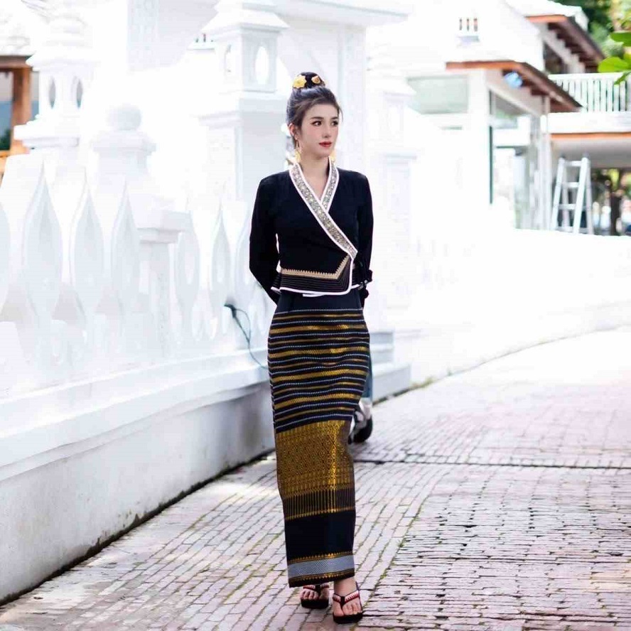 Yunnan Xishuangbanna Dai Tradi - مراجعة Embroidery Effect وسعره
