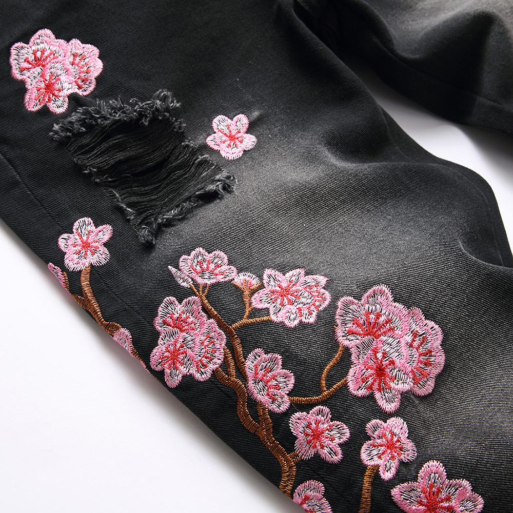 Men Sakura Embroidery Denim Je - مراجعة Embroidery Jeans Sakura وسعره