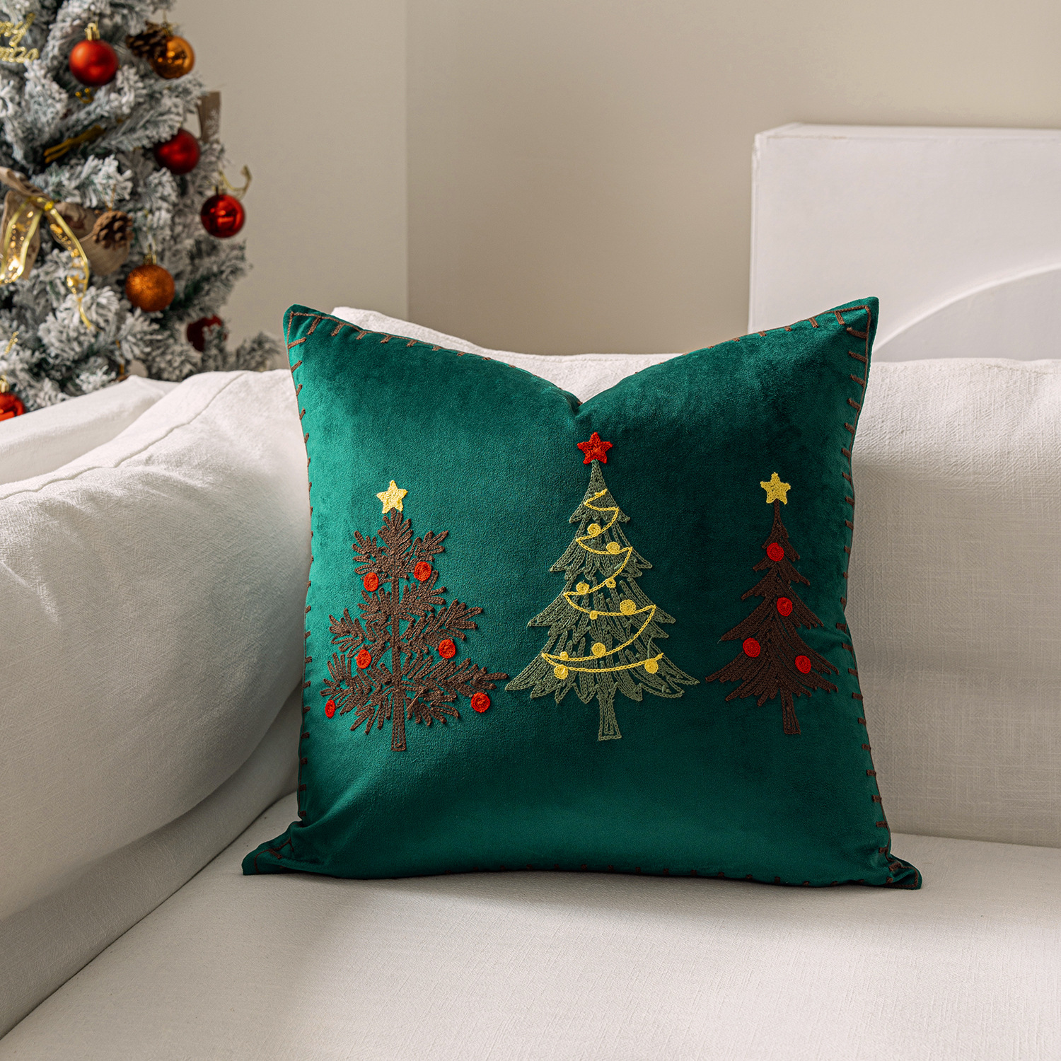 1pc Embroidery Cushion Cover C - مراجعة Embroidery Xmas Decorations وسعره