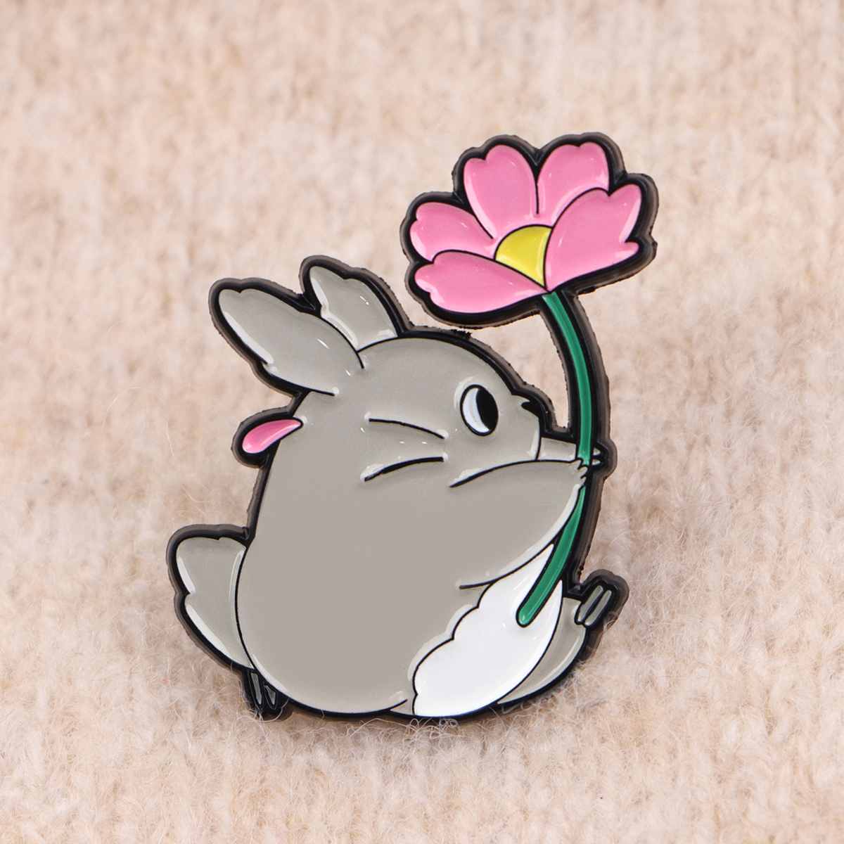 Cute Animal Enamel Pin Anime M - مراجعة Embroidery Illustration وسعره