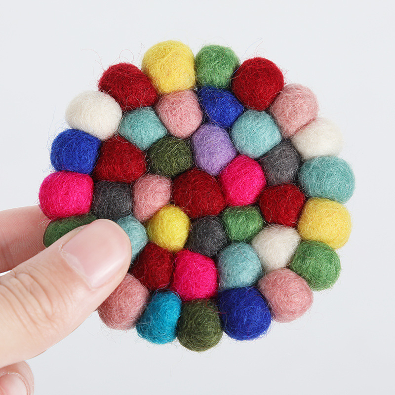 Colored Balls Woven Cup Mats W - مراجعة Felt Sheet Wool وسعره