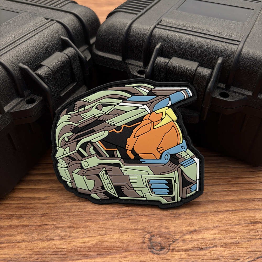 A Helmet-Wearing Pattern Pvc S - مراجعة Embroidery Effect وسعره